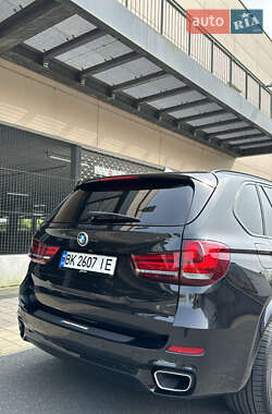 Внедорожник / Кроссовер BMW X5 2016 в 