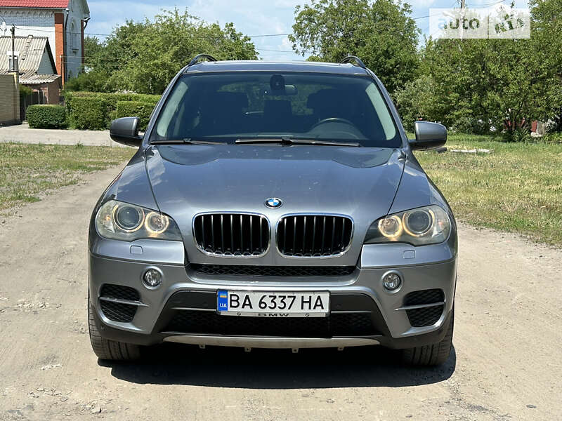 Внедорожник / Кроссовер BMW X5 2011 в Харькове