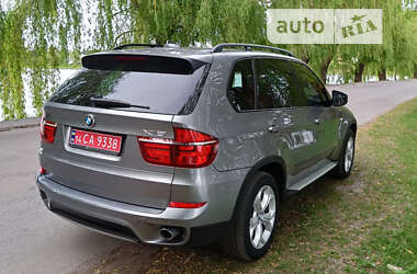 Внедорожник / Кроссовер BMW X5 2013 в Хороле