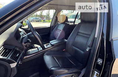 Внедорожник / Кроссовер BMW X5 2010 в Ровно