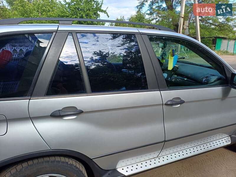 Внедорожник / Кроссовер BMW X5 2001 в Славянске