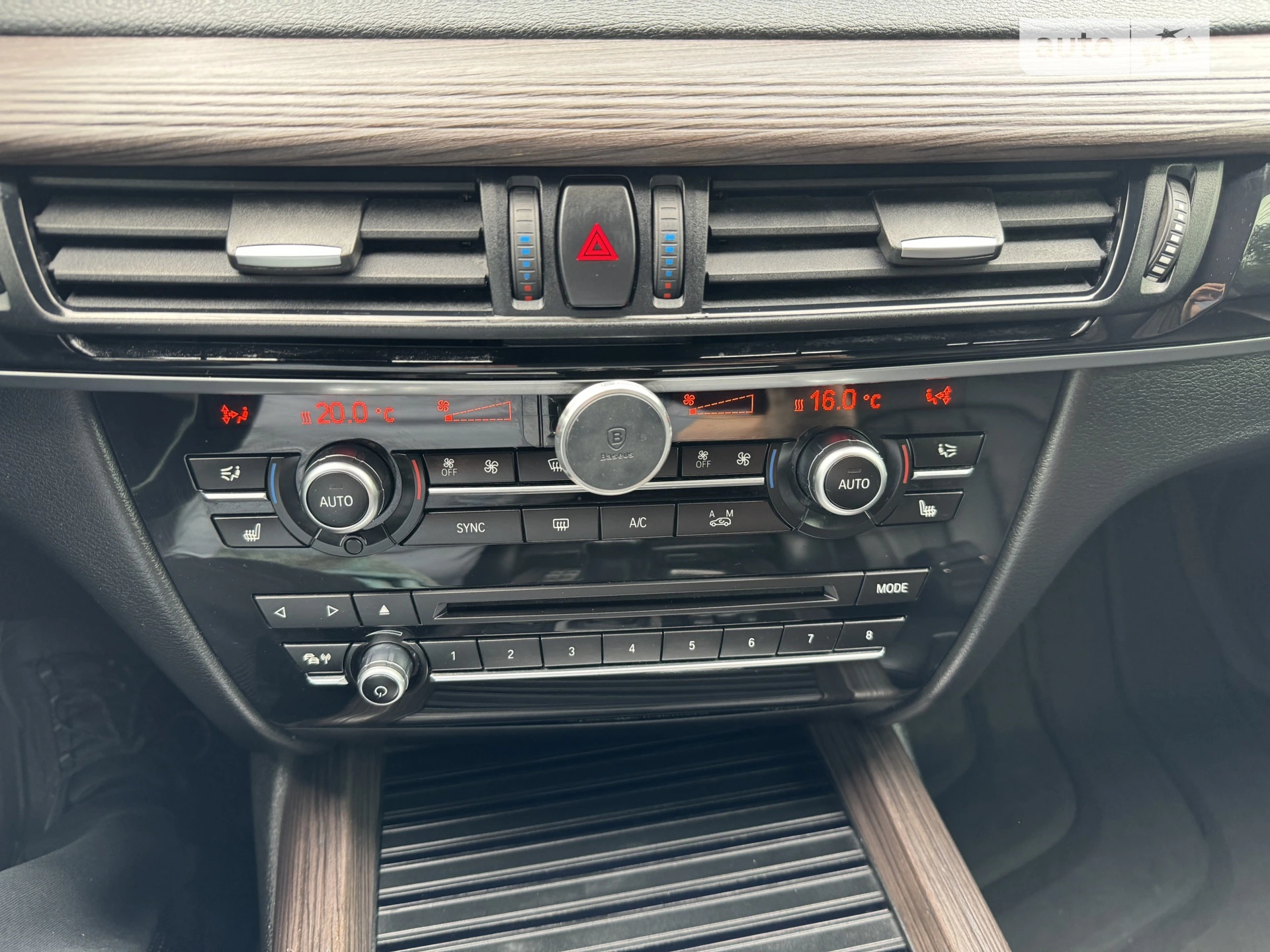 2015 BMW X5 - мініатюра 29