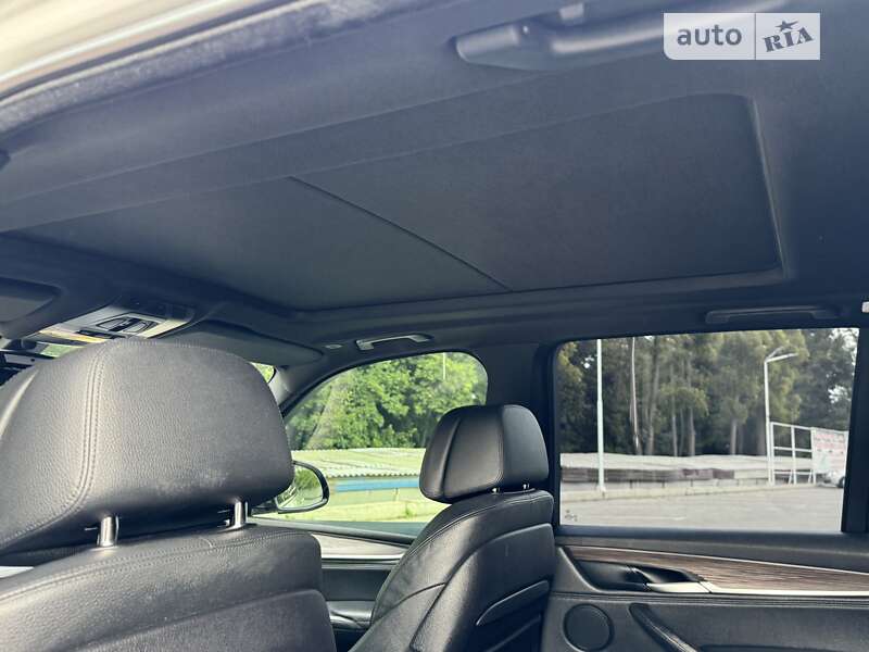 Позашляховик / Кросовер BMW X5 2015 в Києві