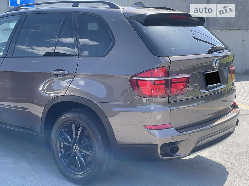 Позашляховик / Кросовер BMW X5 2011 в Дніпрі