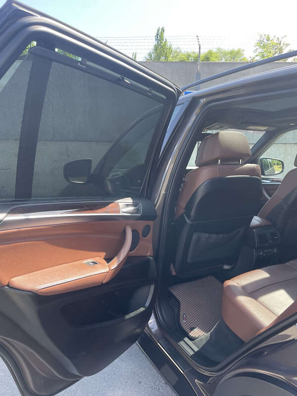 Позашляховик / Кросовер BMW X5 2011 в Дніпрі