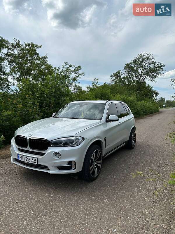 Позашляховик / Кросовер BMW X5 2015 в Теплодарі фото 67 Позашляховик / Кросовер BMW X5 2015 в Теплодарі