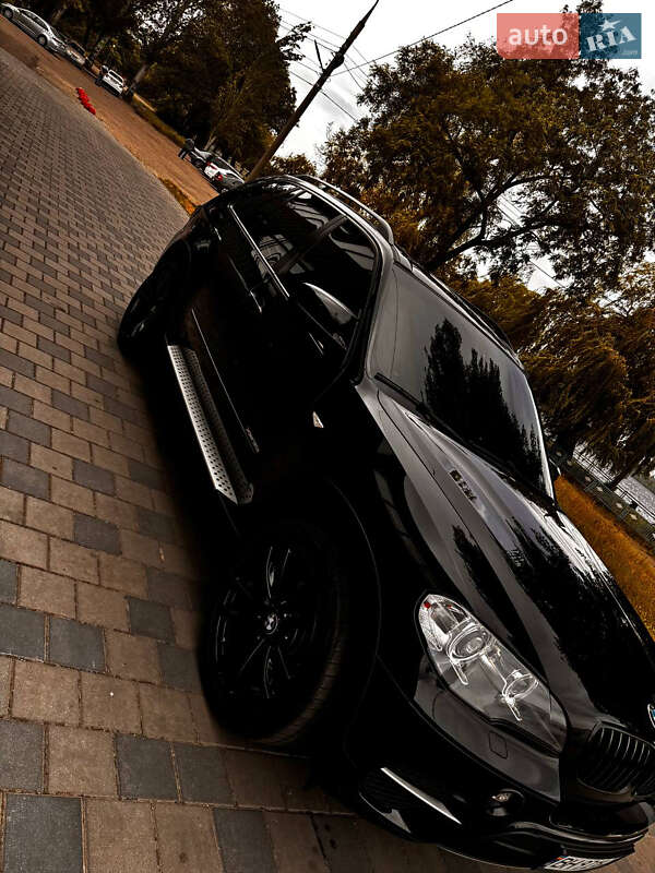 Позашляховик / Кросовер BMW X5 2012 в Запоріжжі