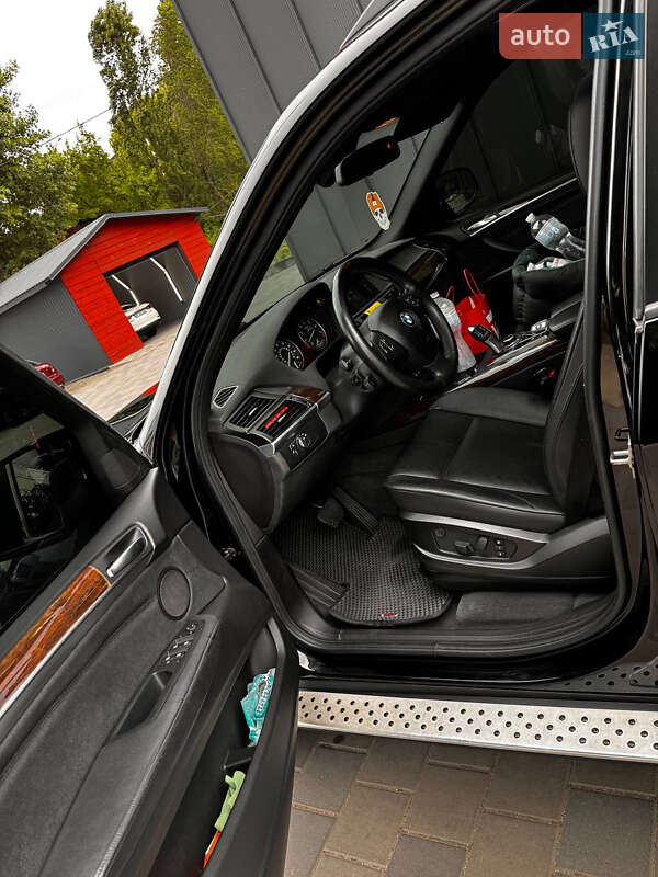 Позашляховик / Кросовер BMW X5 2012 в Запоріжжі