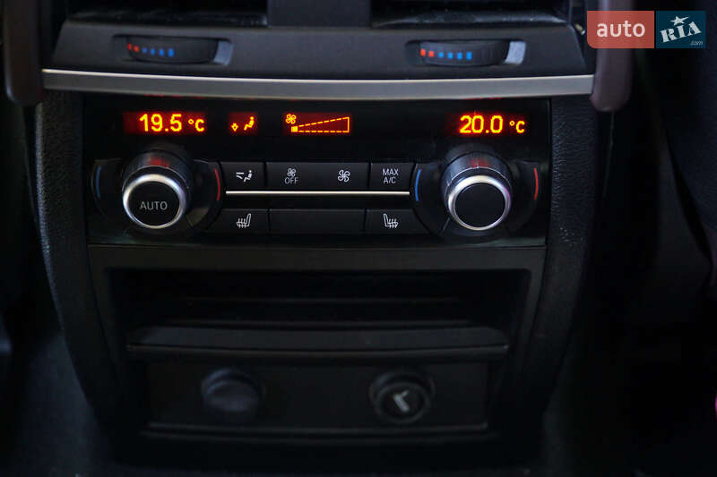 Позашляховик / Кросовер BMW X5 2015 в Миколаєві