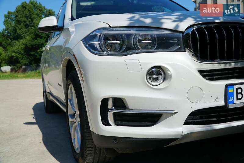 Позашляховик / Кросовер BMW X5 2015 в Миколаєві