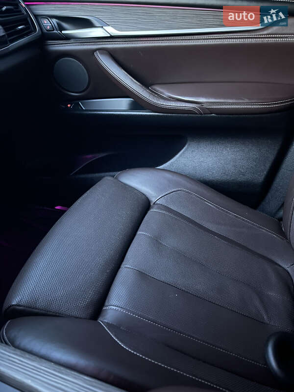 Внедорожник / Кроссовер BMW X5 2014 в Днепре