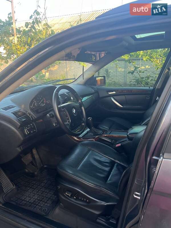 Позашляховик / Кросовер BMW X5 2003 в Львові