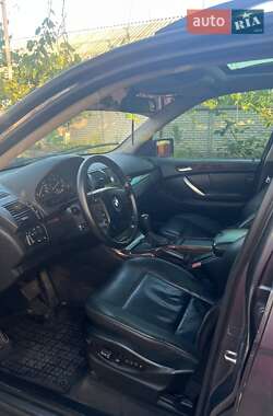 Внедорожник / Кроссовер BMW X5 2003 в 