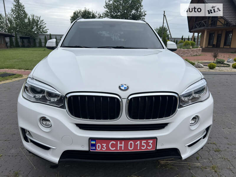 Позашляховик / Кросовер BMW X5 2015 в Володимир-Волинському
