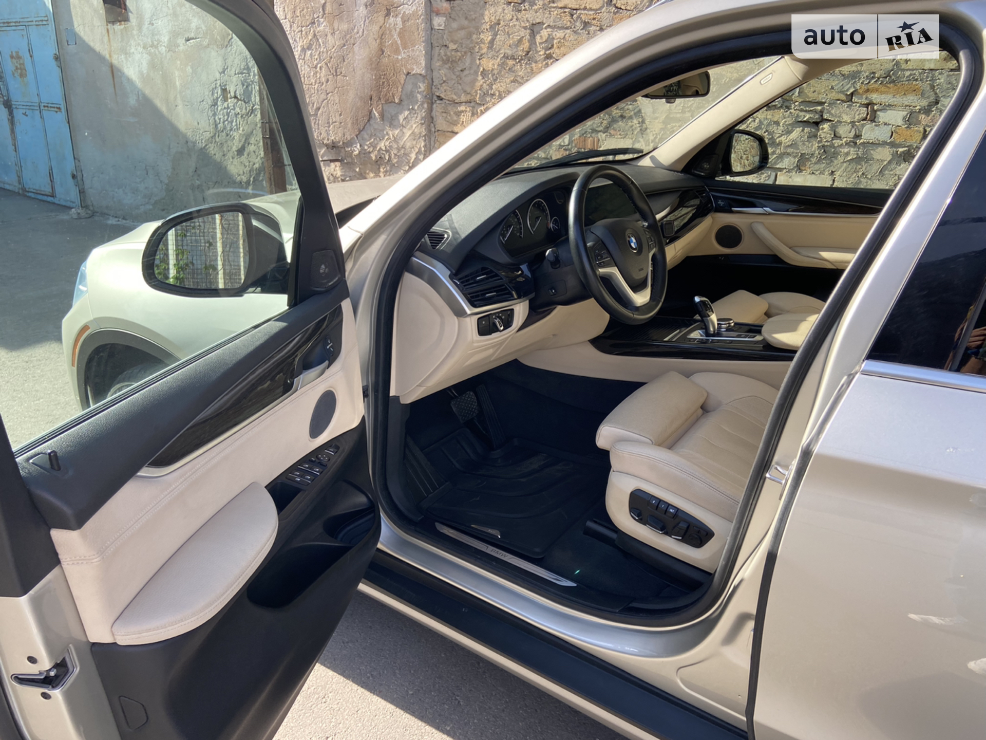 2016 BMW X5 - мініатюра 16