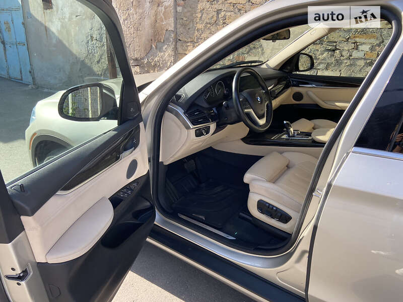 Позашляховик / Кросовер BMW X5 2016 в Одесі