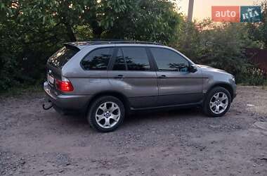 Позашляховик / Кросовер BMW X5 2004 в 
