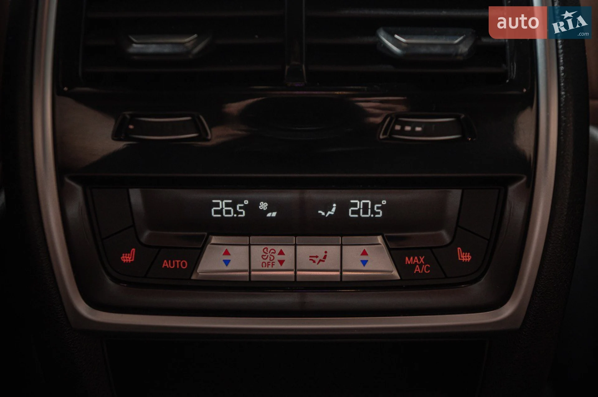 2021 BMW X5 - мініатюра 61