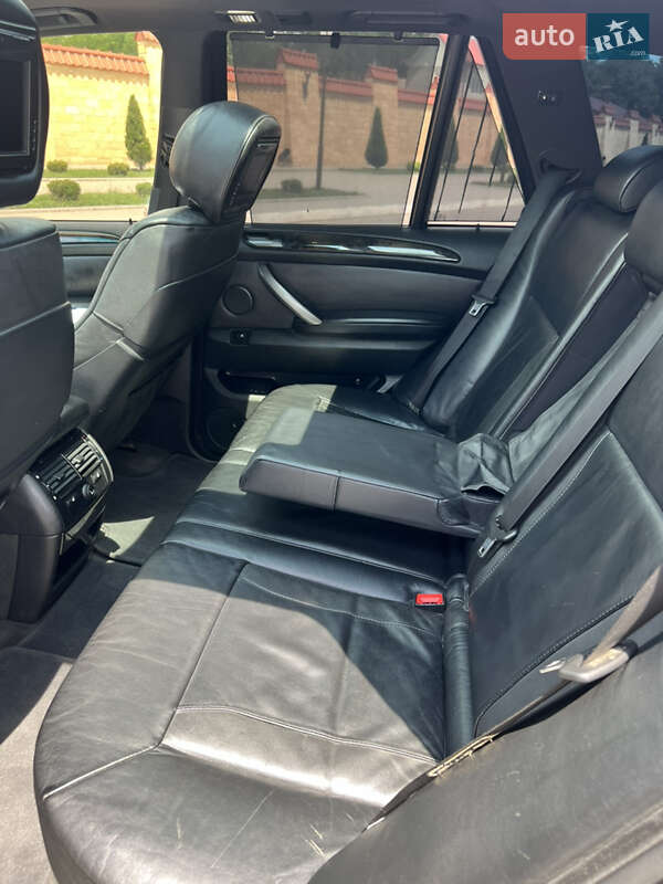 Внедорожник / Кроссовер BMW X5 2005 в Измаиле