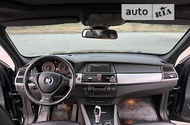 Позашляховик / Кросовер BMW X5 2010 в Львові