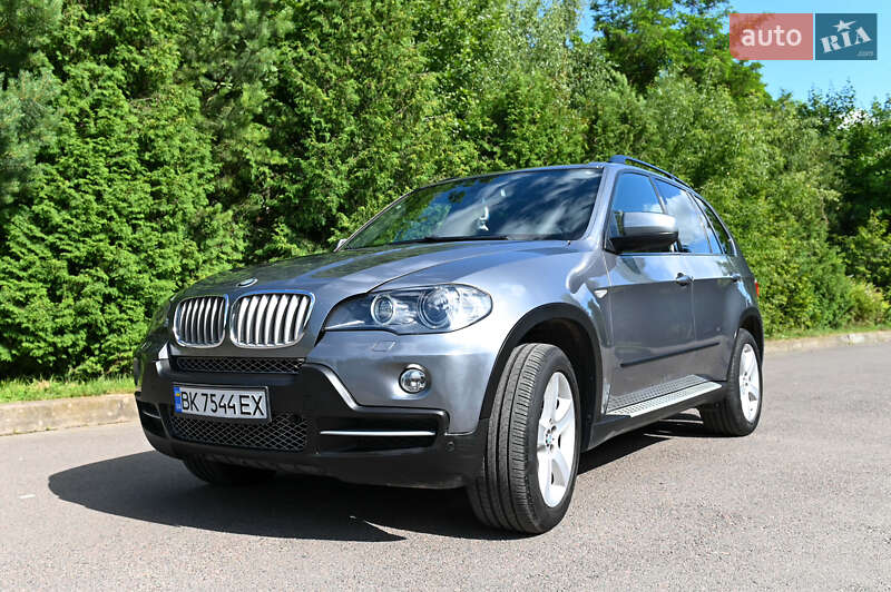 Позашляховик / Кросовер BMW X5 2009 в Рівному