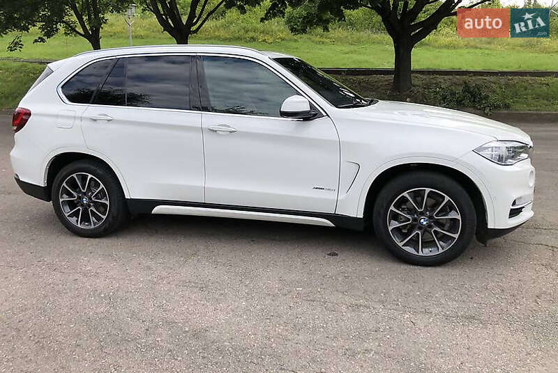Внедорожник / Кроссовер BMW X5 2017 в Львове