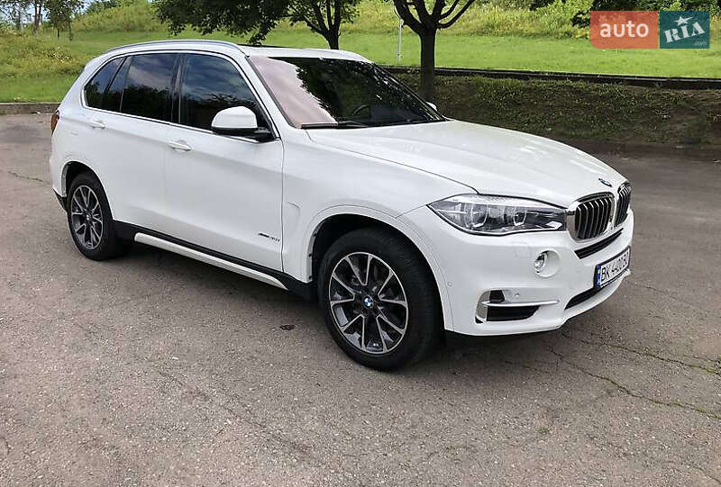 Внедорожник / Кроссовер BMW X5 2017 в Львове