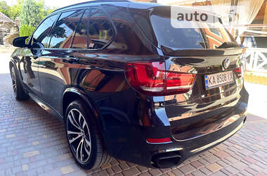 Позашляховик / Кросовер BMW X5 2013 в 