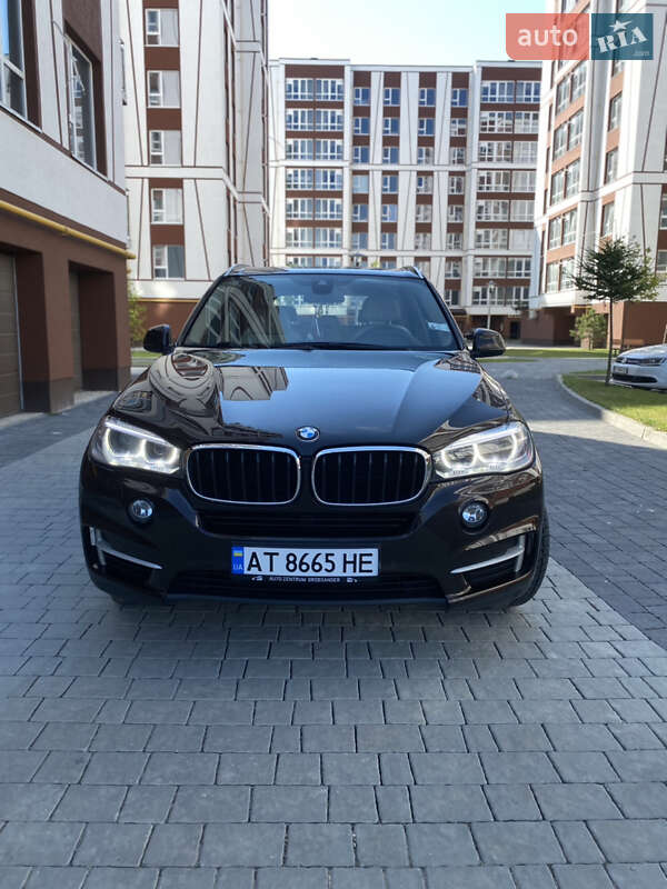 Позашляховик / Кросовер BMW X5 2014 в Івано-Франківську