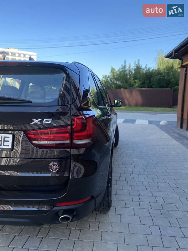 Позашляховик / Кросовер BMW X5 2014 в Івано-Франківську