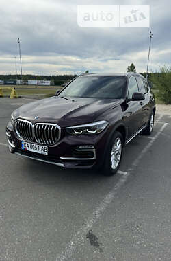 Внедорожник / Кроссовер BMW X5 2019 в Киеве