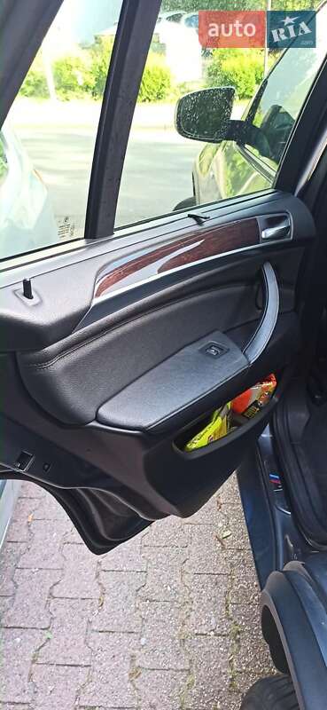 Позашляховик / Кросовер BMW X5 2011 в Коростишеві фото 27 Позашляховик / Кросовер BMW X5 2011 в Коростишеві