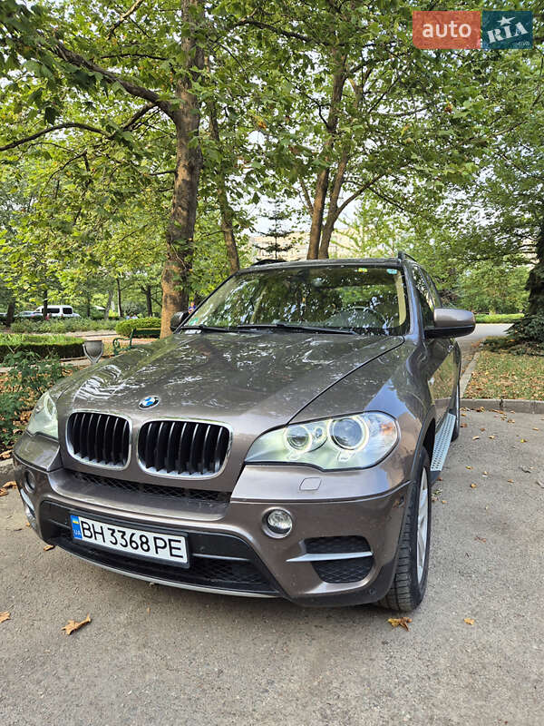 Позашляховик / Кросовер BMW X5 2012 в Одесі