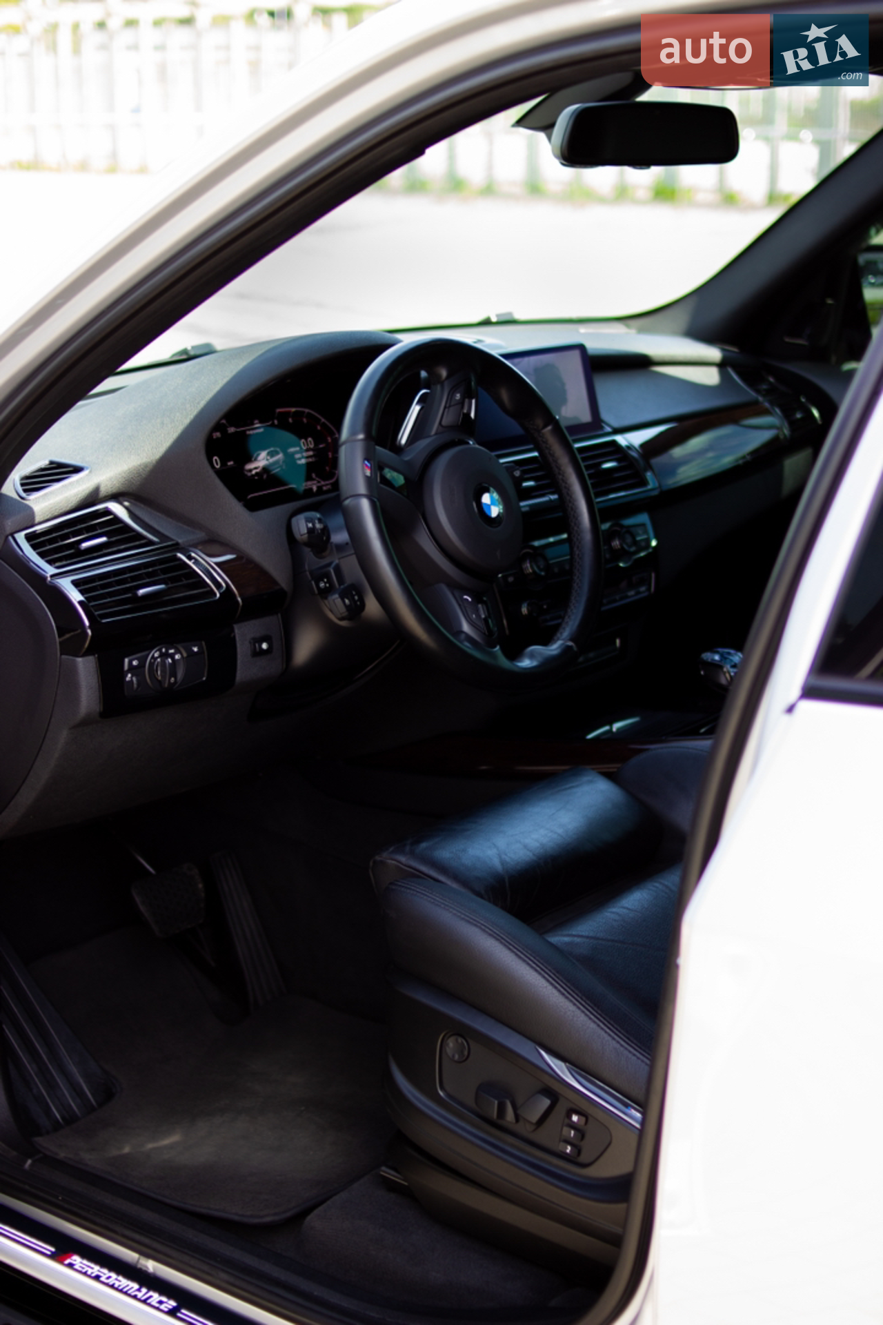 2012 BMW X5 - мініатюра 19