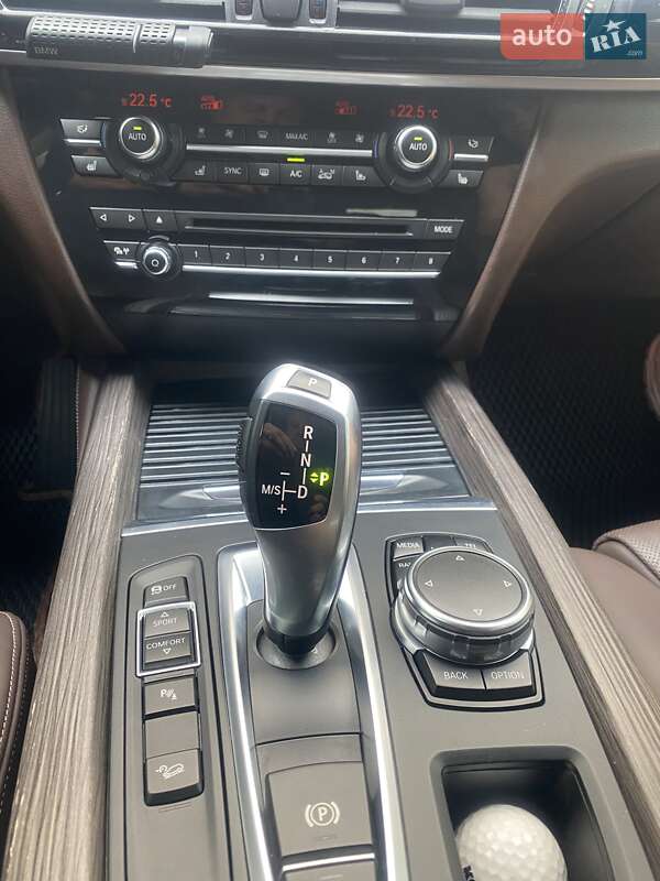 Позашляховик / Кросовер BMW X5 2015 в Полтаві