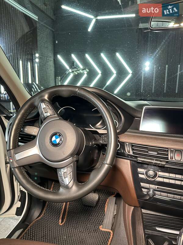 Позашляховик / Кросовер BMW X5 2015 в Полтаві