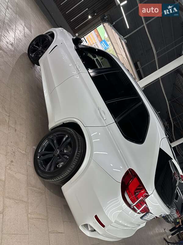 Позашляховик / Кросовер BMW X5 2015 в Полтаві