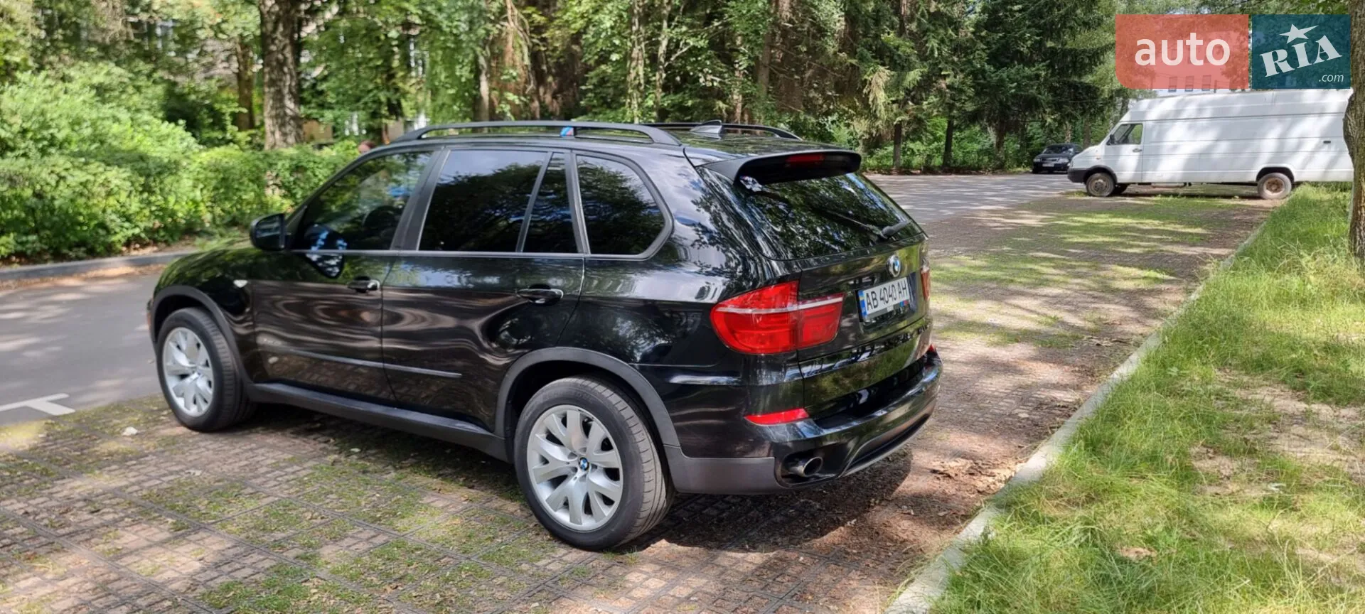 2010 BMW X5 - мініатюра 9
