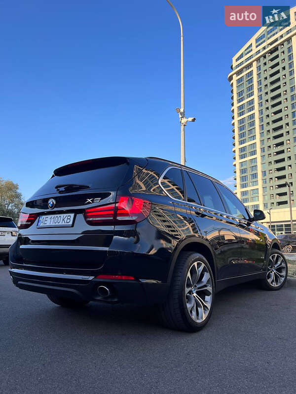 Позашляховик / Кросовер BMW X5 2015 в Дніпрі