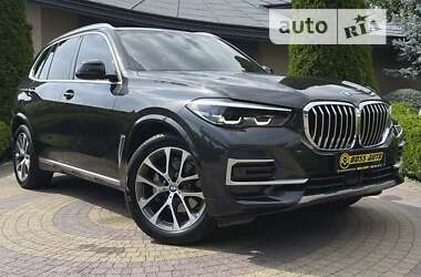 Позашляховик / Кросовер BMW X5 2021 в Львові