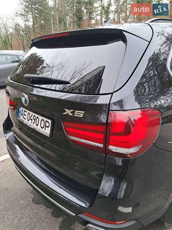 Позашляховик / Кросовер BMW X5 2015 в Кам'янському