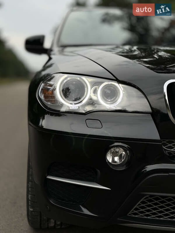 Позашляховик / Кросовер BMW X5 2011 в Києві