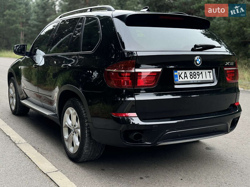Позашляховик / Кросовер BMW X5 2011 в Києві