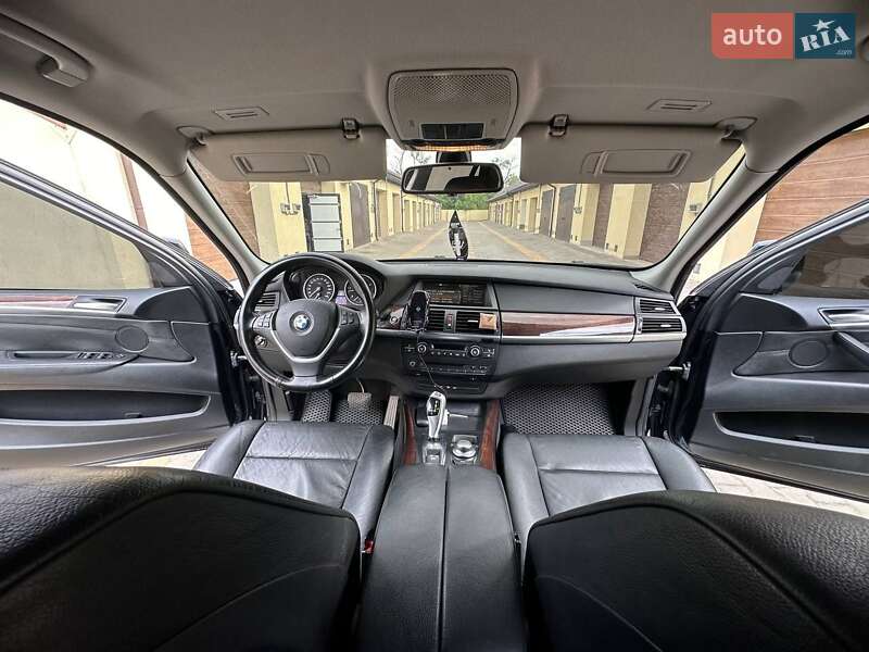 Позашляховик / Кросовер BMW X5 2007 в Ізмаїлі