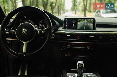 Позашляховик / Кросовер BMW X5 2017 в 