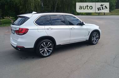 Позашляховик / Кросовер BMW X5 2015 в Лубнах