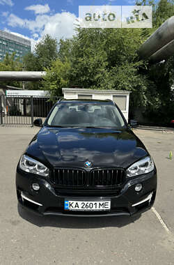 Позашляховик / Кросовер BMW X5 2015 в Києві