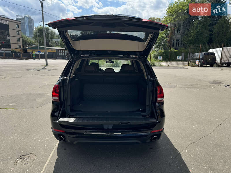 Внедорожник / Кроссовер BMW X5 2015 в Киеве