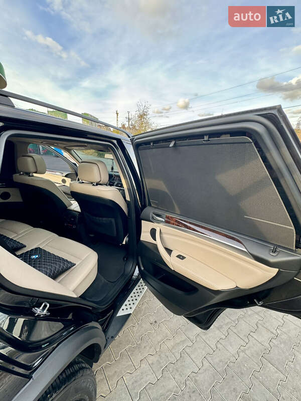 Внедорожник / Кроссовер BMW X5 2011 в Одессе