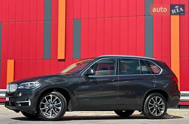 Внедорожник / Кроссовер BMW X5 2014 в 